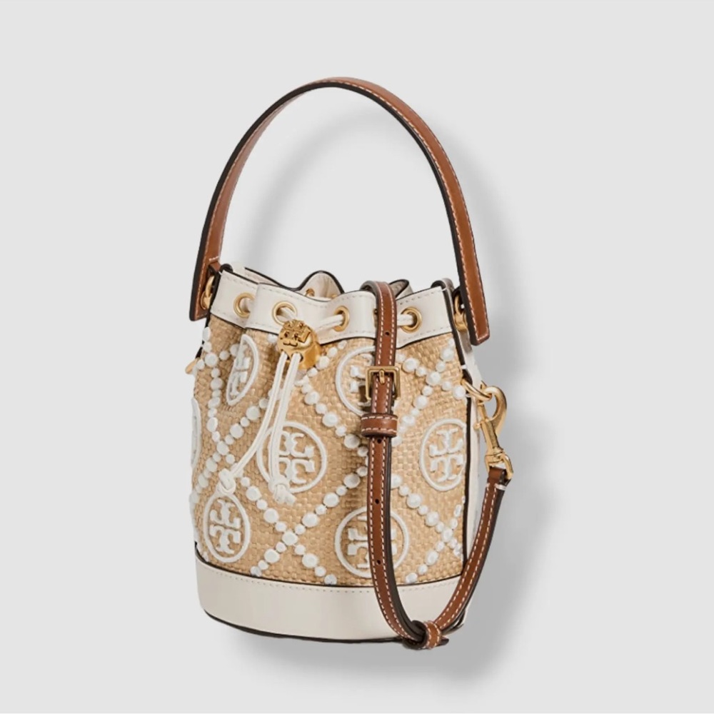 Authentic Tory Burch crossbody bucket bag.